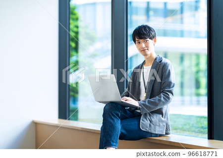 工程師商務辦公辦公室休閒攝影合作《LINK FOREST》 96618771