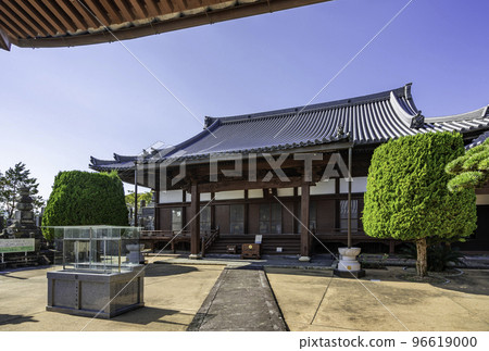 大分縣臼杵市臼杵大橋寺本堂 大分縣臼杵市臼杵大橋寺本堂 96619000