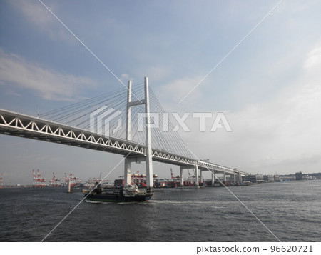 Yokohama Bay Bridge 96620721