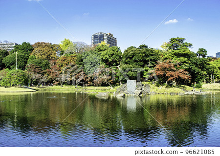 Kiyosumi Garden, Tokyo Metropolitan Scenic Beauty 96621085