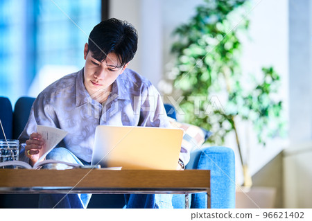 年輕的生活方式 年輕的生活方式 96621402