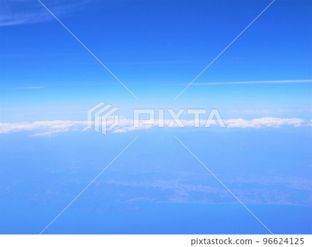 Over the sky 96624125