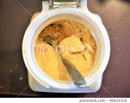 　Cinnamon 96624338