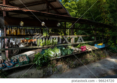 Unmanned vegetable sales Unmanned vegetable sales 96624720