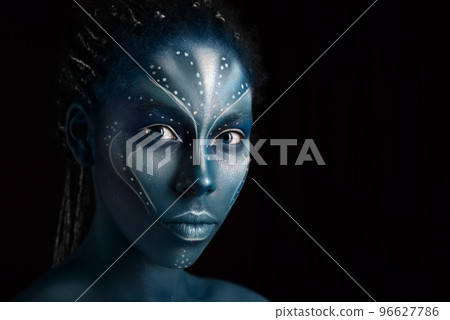 Art photo of Africal woman with tribal ethnic paintings in Avatar style 96627786