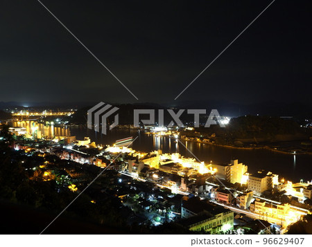 Night view of Onomichi, Hiroshima Prefecture (Onomichi Bridge and Onomichi Channel) October 96629407