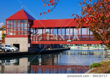 Red bridge Higashibashi and autumn leaves River station Shinminato Red bridge Higashibashi and autumn leaves River station Shinminato 96636717