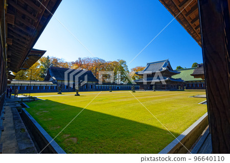 National Treasure Zuiryu-ji Buddhist Temple and Zendo (Takaoka City) 96640110
