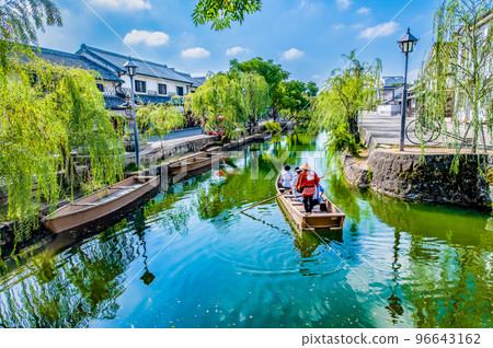 Kurashiki City, Okayama Prefecture ~Cityscape of Kurashiki Bikan Historical Quarter~ Kurashiki City, Okayama Prefecture ~Cityscape of Kurashiki Bikan Historical Quarter~ 96643162