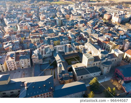 Cityscape of La Seu d'Urgell 96644087