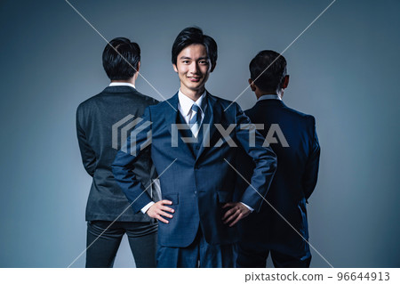 年輕的商人的肖像 年輕的商人的肖像 96644913