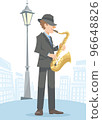 爵士音樂家在路燈下演奏次中音薩克斯管 96648826
