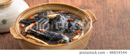 Delicious silky chicken soup with Chinese herbal medicine 96654544