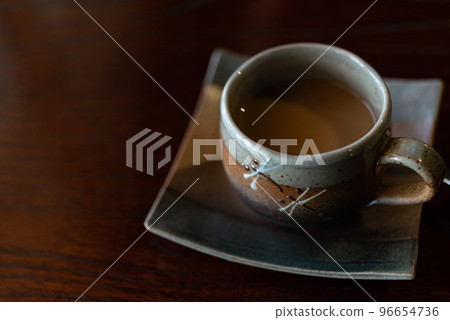 To drink coffee To drink coffee 96654736