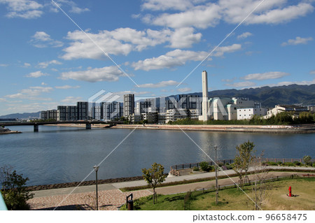 Nishinomiya City View of Ashiya City Environmental Processing Center's waste incineration facility and Astem Ashiya from Nishinomiyahama Comprehensive Park 96658475