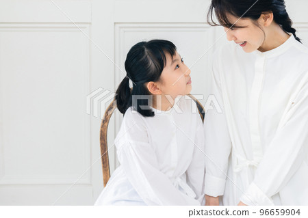 Parent-child lifestyle Parent-child lifestyle 96659904