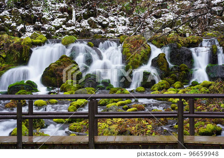 Fubuki Park in Kyogoku-cho where it snowed lightly Fubuki Park in Kyogoku-cho where it snowed lightly 96659948