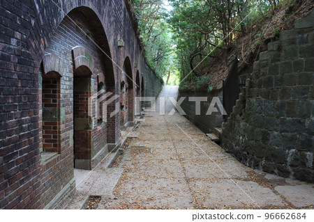 第三砲台遺跡（鞆島） 96662684
