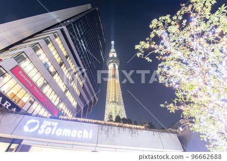 Tokyo Sky Tree Night View 96662688