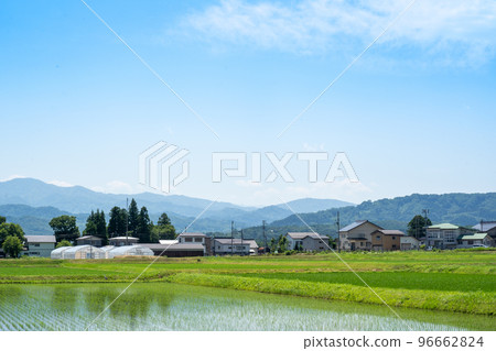 Rural scenery with clear air in early summer (Myoko City) Rural scenery with clear air in early summer (Myoko City) 96662824