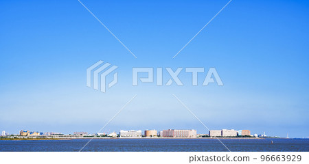 從新木場眺望舞濱、浦安市和東京灣[千葉縣風景] 96663929