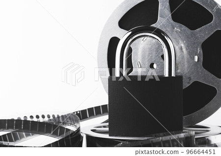 Film rental prohibited. Ad blocking. Film banned. 96664451