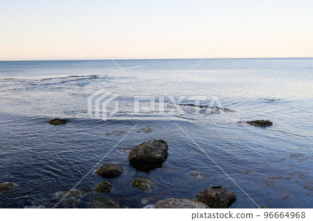 北海道小樽宿津的海岸風光 96664968