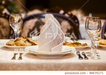 good served table in a restaurant 96670171