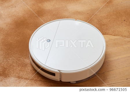 Robot vacuum cleaner cleans the very dirty dusty floor of the apartment at a certain time. 96671505