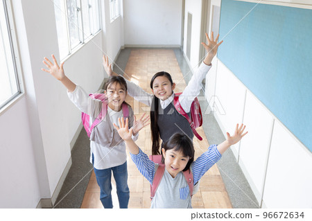 High tension elementary school students 96672634