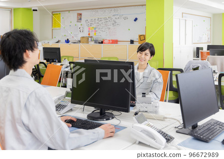 物流/運輸業/設計事務所形象 96672989