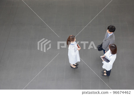 Standing meeting doctor MR Standing meeting doctor MR 96674462