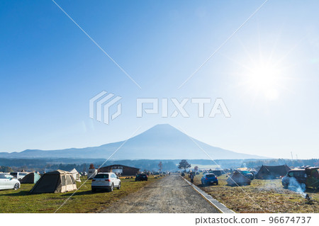 "Shizuoka Prefecture" Auto campsite where you can see Mt. Fuji "Shizuoka Prefecture" Auto campsite where you can see Mt. Fuji 96674737