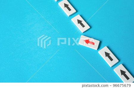 One arrow changes direction from the row. Detachment and uniqueness. Alternative path. Conformism denial. Atypical thinking leadership qualities. Run from routine. New experience and opportunities. One arrow changes direction from the row. Detachment and uniqueness. Alternative path. Conformism denial. Atypical thinking leadership qualities. Run from routine. New experience and opportunities. 96675679