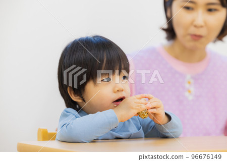 幼兒園、零食、輔食 96676149