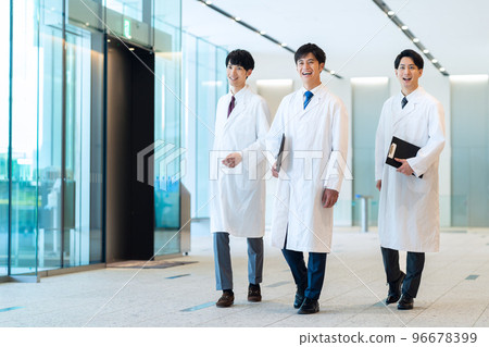 醫學博士研究商務人士攝影合作“LINK FOREST” 醫學博士研究商務人士攝影合作“LINK FOREST” 96678399