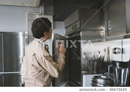 一個廚房 96678688