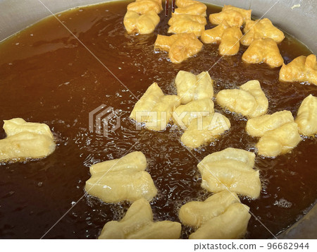 Deep-fried dough sticks or chinese bread sticks Deep-fried dough sticks or chinese bread sticks 96682944