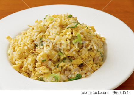 炒飯(左對齊) 炒飯(左對齊) 96683544