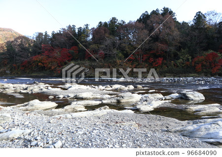 Nagatoro Iwamaki 96684090