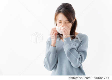 擤鼻涕的女人 擤鼻涕的女人 96684744