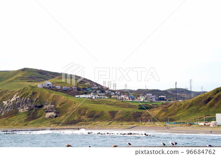 Houses around Itanki Beach and Itanki Hill [Muroran City, Hokkaido] 96684762