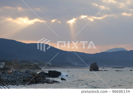 望石海岸觀音岩夜景 望石海岸觀音岩夜景 96686134