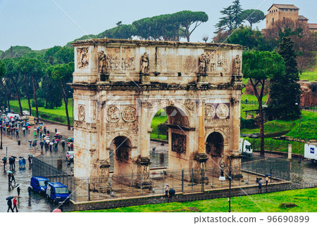 Rome in the rain Arch of Constantine 96690899
