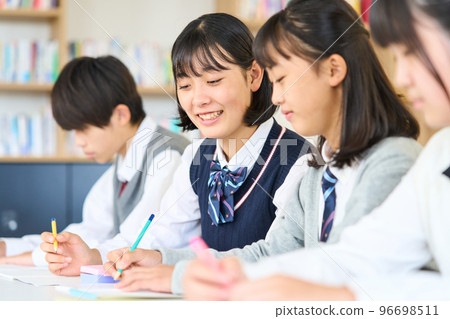 初中生學習 96698511