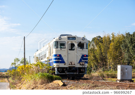 【北條鐵道】穿越寧靜風景的列車 96699267