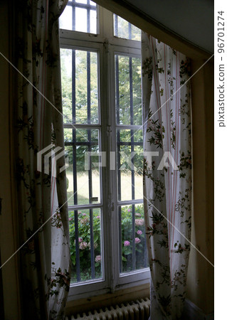 Beautiful wooden frame window in old building without people 96701274