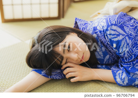 有鬆絞浴衣日式房間 96706794