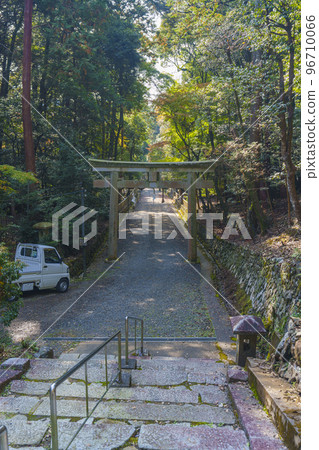 Sudou Shrine Approach (Kamitakano, Sakyo Ward, Kyoto City) Sudou Shrine Approach (Kamitakano, Sakyo Ward, Kyoto City) 96710066