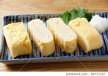 Soup rolled egg Soup rolled egg 96712197